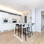 Sauna, Balcony, Underground Parking, 2br, 90m2 Apartamento Talin