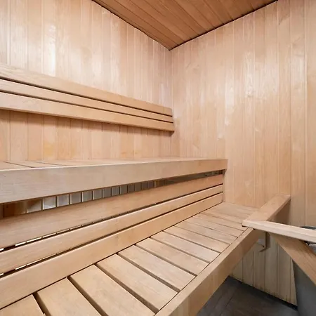 Sauna, Balcony, Underground Parking, 2br, 90m2 Apartamento *