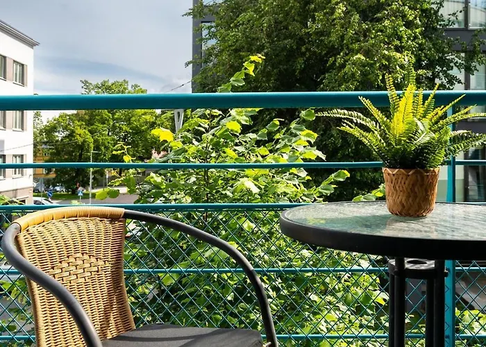 Appartement Sauna, Balcony, Underground Parking, 2br, 90m2 *